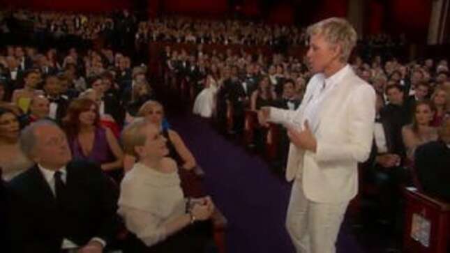 Every Single A-List Star Posed for This Giant Selfie With Ellen