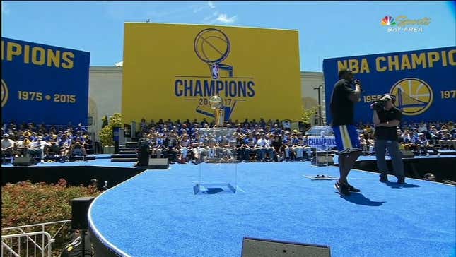 LeBron James Is Glad To Be In Draymond Green's Head