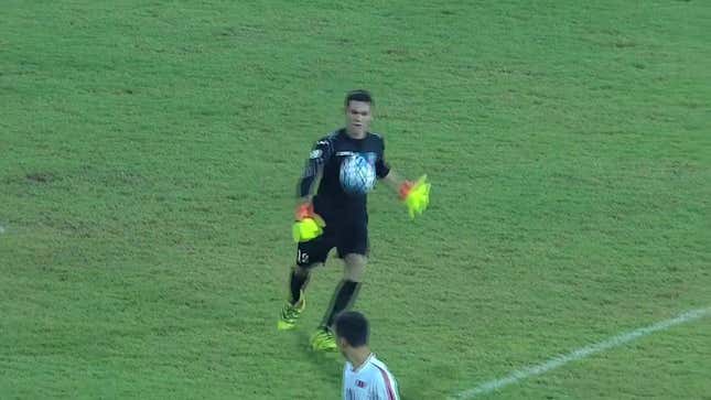 Teenaged Korean Goalkeeper Is God-Awful At Pretending To Try To Stop This Goal