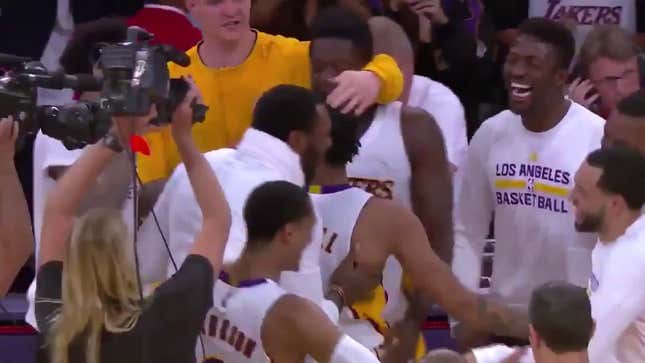 The Tanking Lakers Can't Stop Winning
