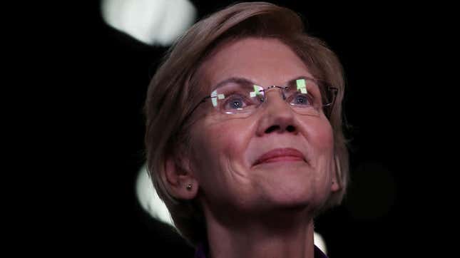 Image for article titled Elizabeth Warren Takes a Bite Out of the Bernie Bros With $19 Million Haul in Campaign Cash