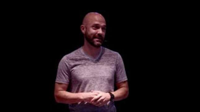 Purity Culture Icon Joshua Harris Says That Premarital Dating Is Fine, Now That He's Getting Divorced