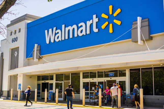 Image for article titled Bad Santa: Instead of Helping the Less Fortunate, Walmart Employees Spend Significant Chunk of $80,000 Layaway Donation on Themselves