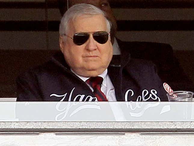 Image for article titled George Steinbrenner Dead After Firing Underperforming Heart