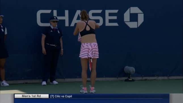 U.S. Open Umpire Hits Alize Cornet With A Bizarre Code Violation Because She Briefly Took Off Her Shirt