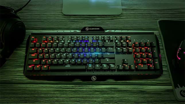 Kaliber Gaming's Opto-Mechanical Keyboard Looks Sharp, Literally