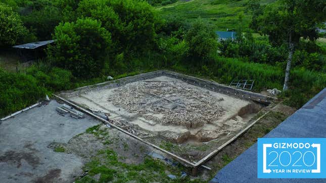 The newly discovered mammoth bone structure at the Kostenki 11 site in Russia.
