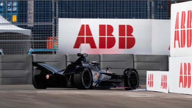 Image for article titled Sebastien Buemi Takes Formula E Win in NYC, Title Fight Wide Open for Final Race