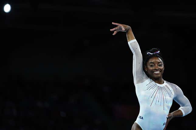 Image for article titled Simone Biles Speaks Out on Limiting Beauty Standards: &#39;I&#39;m Tired of Everything in Life Being Turned Into a Competition&#39;