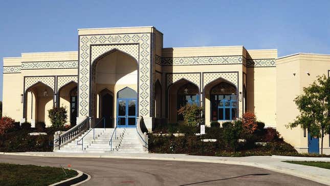 Image for article titled Local Mosque Only Rated 1.5 Stars On Yelp