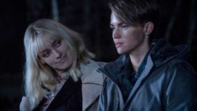 On <i>Batwoman</i>, tragedy makes the heart grow stronger yet again