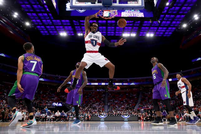 Amar’e Stoudemire #1 of Tri-State dunks the ball during the game against the 3 Headed Monsters during BIG3 - Week Four at Little Caesars Arena on July 13, 2018 in Detroit, Michigan. 