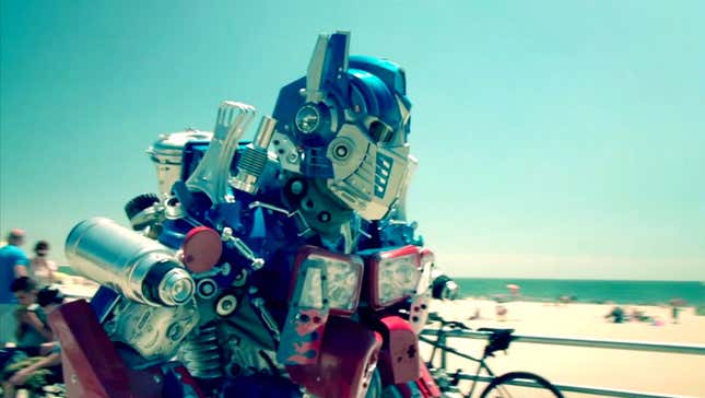 Meet A Former Gunship Pilot Who Is Now A Robot Cosplayer