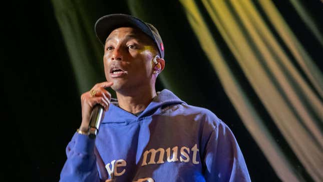 Pharrell tritt während des Astroworld Festivals im NRG Stadion am 9. November 2019 auf.