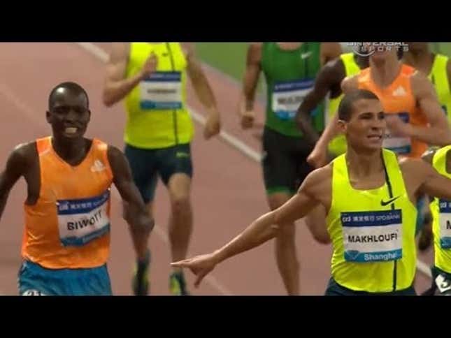 Algerian 800m Runner Loses Race After Celebrating Too Early