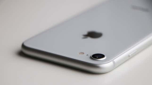 Apple ya tiene una solución para la nueva vulnerabilidad de WiFi, y pronto llega al iPhone y todos sus dispositivos