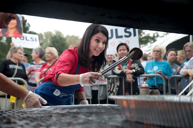 Image for article titled Last Call: Bernie eats a corn dog and other food highlights from Iowa