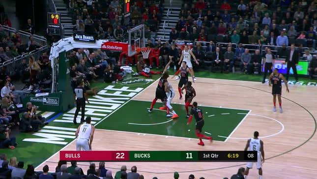 A Giannis Antetokounmpo Standing Dunk Is The Rudest Play In Basketball