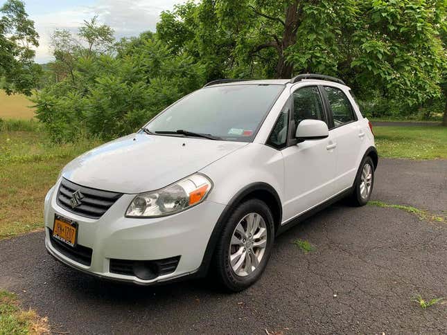 Image for article titled I'm Trading A Sporty Coupe For A Commuter Car! What Car Should I Buy?