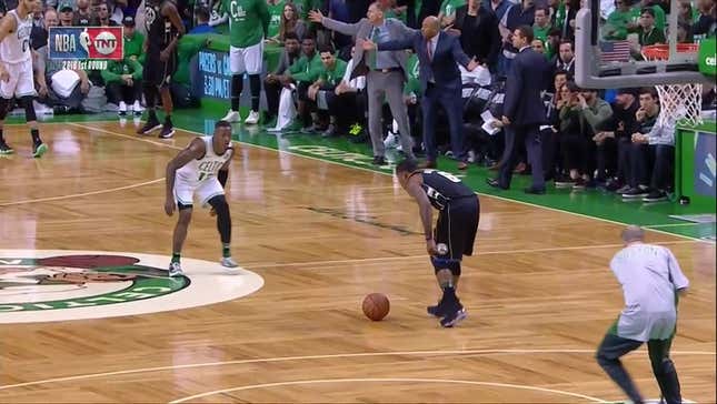 The End Of Bucks-Celtics Featured A Ridiculous Sequence Of Clutch Buckets