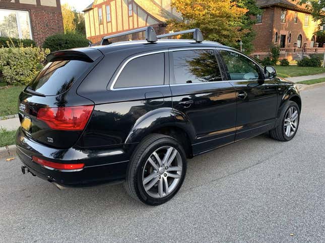 Image for article titled At $8,750, Is This 2009 Audi Q7 TDI S-Line A Bargain Hauler?