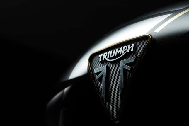 Image for article titled Triumph Proves That Bigger Is Better With Limited Production 2.5-liter Rocket 3 TFC