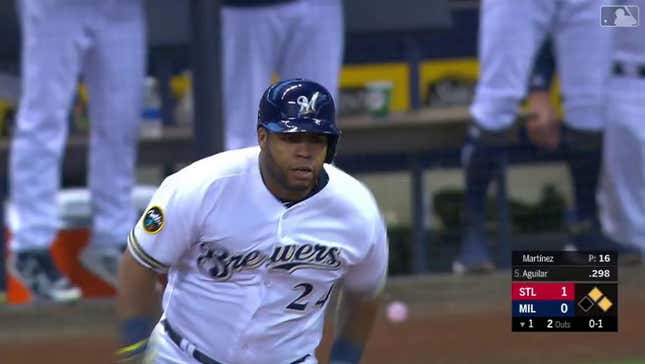 Marcell Ozuna Tried Way Too Hard To Catch This Fly Ball<em></em>