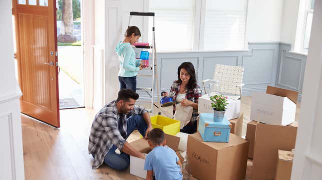 What to Do With Your Stuff If You're Moving Abroad