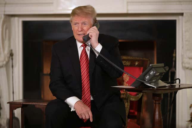 Image for article titled Trump Just Got Off Russia Punishment and You Won&#39;t Believe Who He Called When He Got His Phone Back