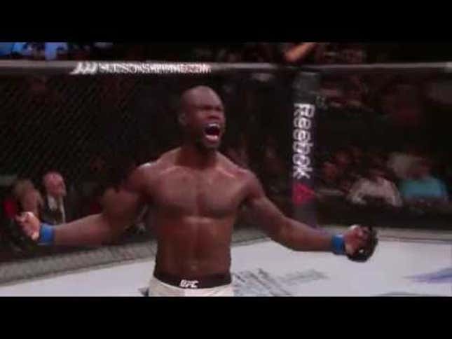 Uriah Hall Nails Spinning Back Kick In Outstanding Display Of Violence