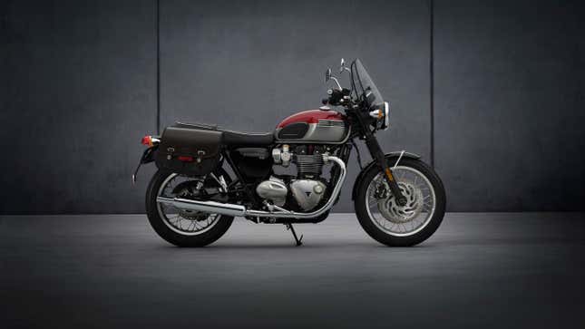 Image for article titled The 2021 Triumph Bonneville Range Gets More Great Retro
