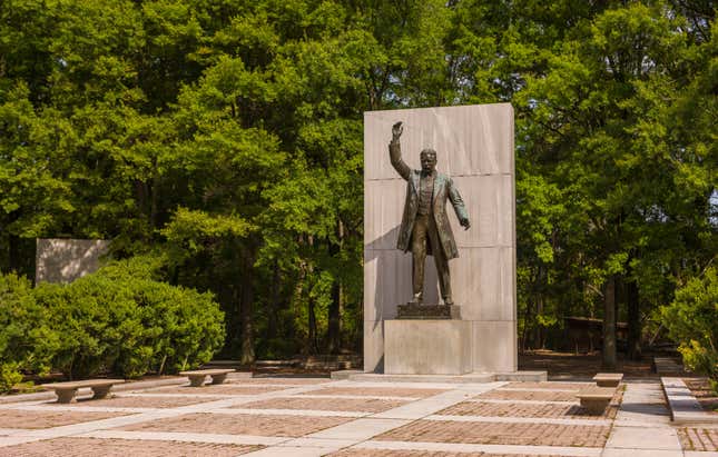 Image for article titled I Took My Kids to Visit Theodore Roosevelt Island Outside of Washington, D.C. I Had No Idea It Was a Former Plantation