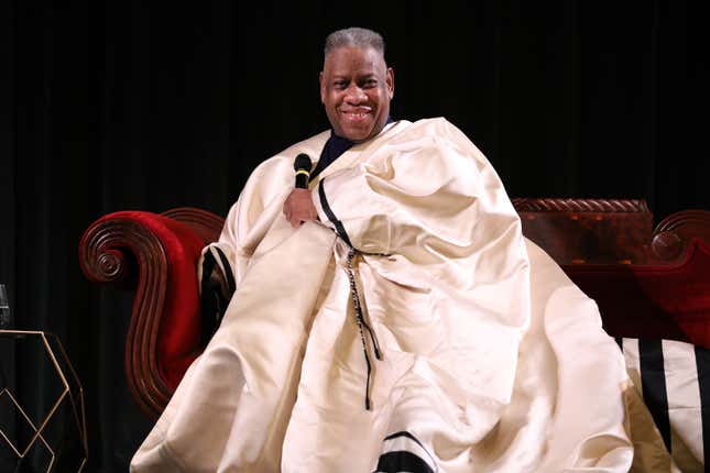 Image for article titled Anna Wintour Is a 'Colonial Broad,' Says Andre Leon Talley