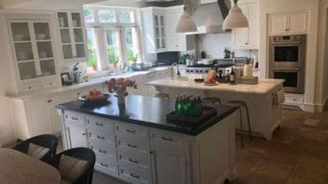 Update: Nancy Meyers Has a Fridge