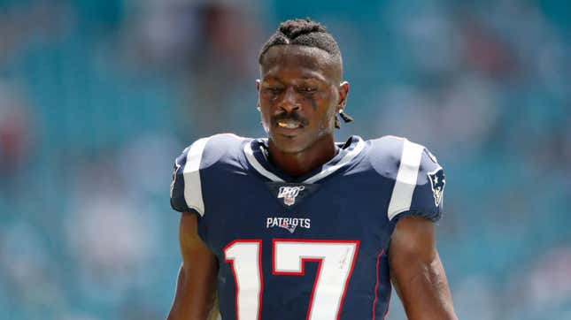 Antonio Brown Might Have Announced His Retirement From The NFL In An Online Meltdown