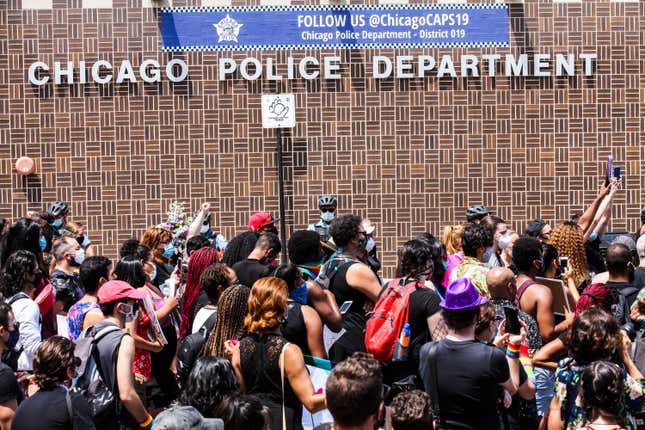 Image for article titled Watchdog Report Finds Chicago Police Response to George Floyd Protests Was Defined by &#39;Tactical Incoherence&#39;