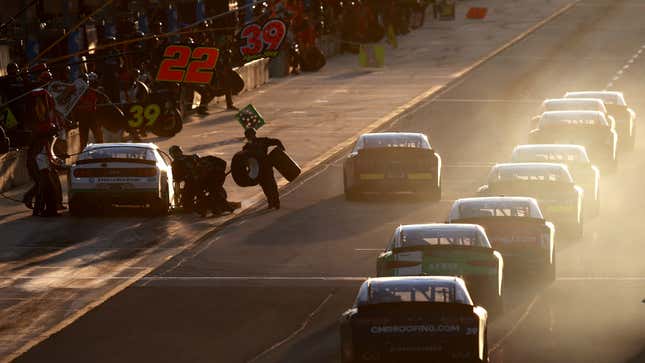 Xfinity Series pit stops at Homestead-Miami Speedway in 2019. 