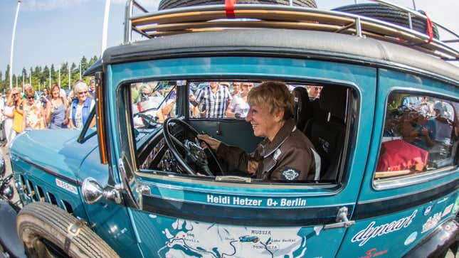 Image for article titled Heidi Hetzer, Racer Who Circumnavigated the Globe in a 1930 Hudson at Age 74, Dies