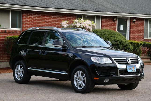 Image for article titled I Need An Affordable SUV To Tow My Track Car! What Should I Buy?