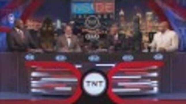 Charles Barkley Makes the Mistake of Calling San Antonio Women Ugly