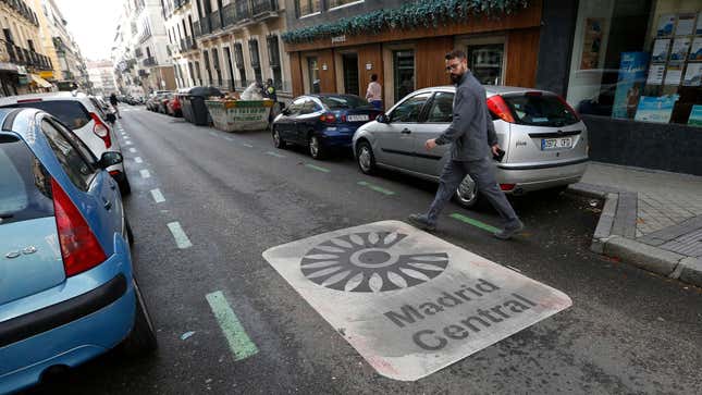 Image for article titled Madrid&#39;s Car Ban Flip-Flop Shows Just How Much People In Big Cities Love Banning Cars