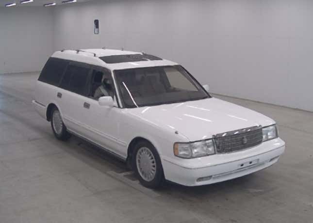 Image for article titled Here Are Some Of The Weirdest Cars You Should Import From Japan Right Now