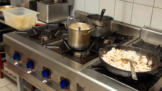 Image for article titled Yelp taking extra steps to warn you about restaurants that can make you sick