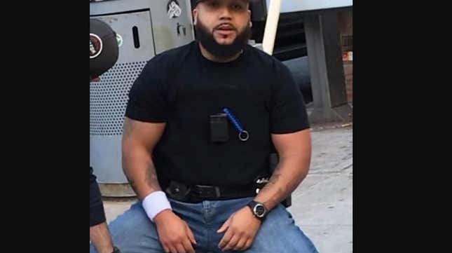 Image for article titled NYPD Officer Filmed Punching Black Man During Social Distancing Arrest