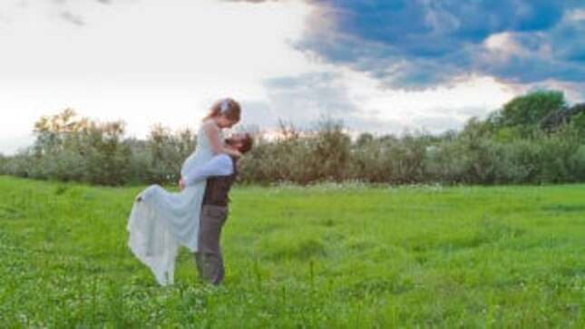 Bad Trend Alert: Another Groom Pulls a Surprise Wedding on His Beloved