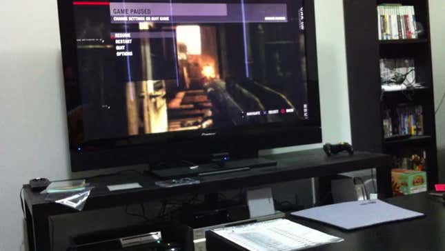 SplitFish FragFX Shark Tries To Bring A Little Bit Of PC To The PS3