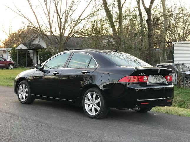 Image for article titled At $2,999, Could This Mega-Mileage 2005 Acura TSX Still Be A Mega-Good Deal?