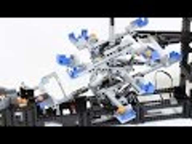 Spinning LEGO Rotor Is Brilliant On So Many Levels