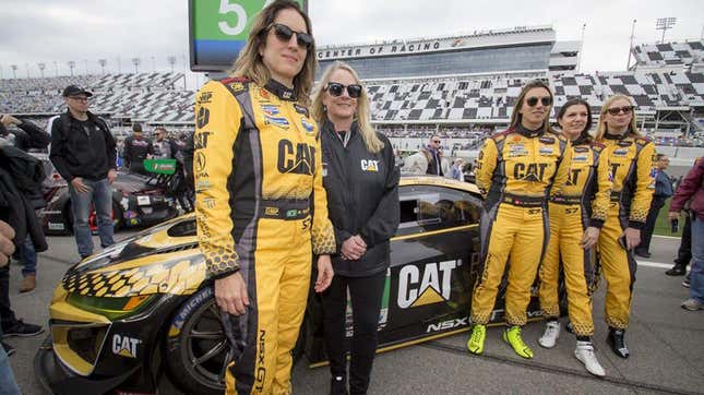 Image for article titled How Sports Car Racing&#39;s All-Women Team Fell To Pieces