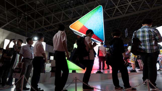 Tokyo Game Show attendees wait outside the Google Play booth in 2018.